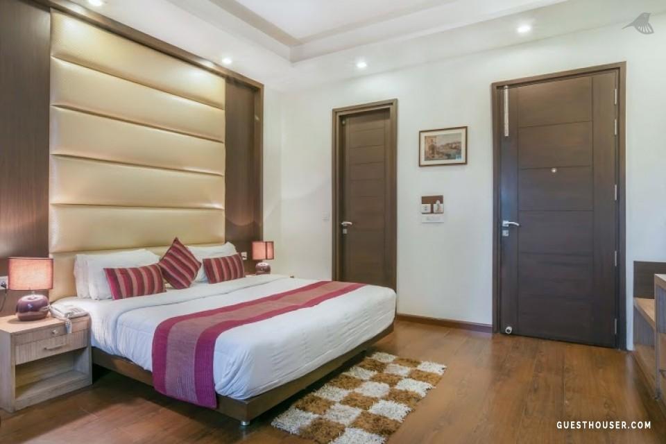 Indiyaah Inn Ґурґаон Екстер'єр фото