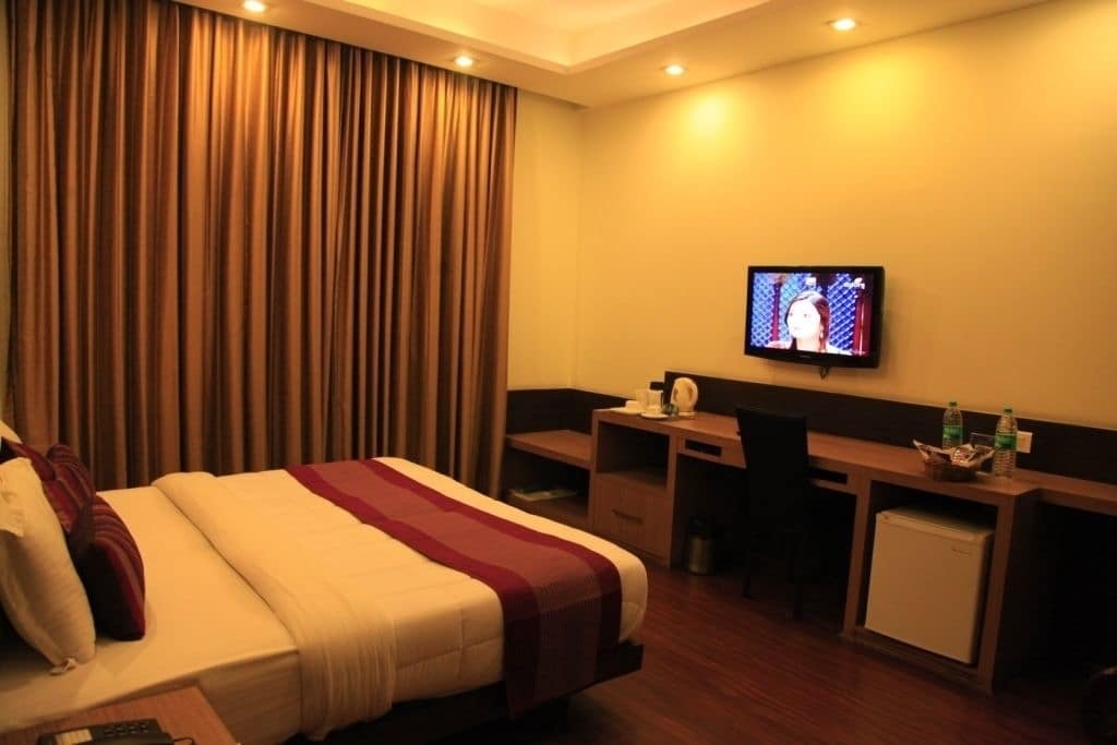 Indiyaah Inn Ґурґаон Екстер'єр фото