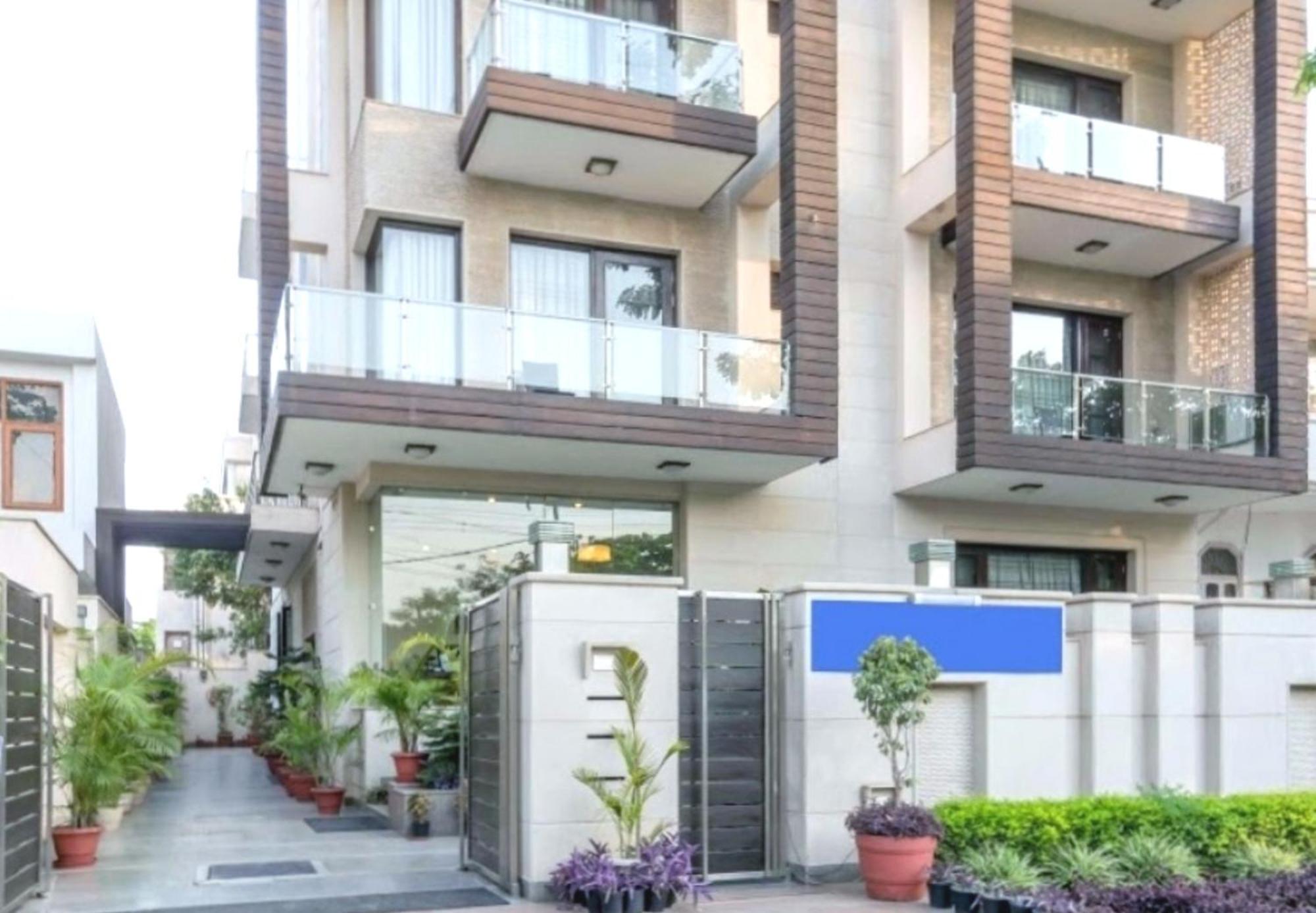 Indiyaah Inn Ґурґаон Екстер'єр фото